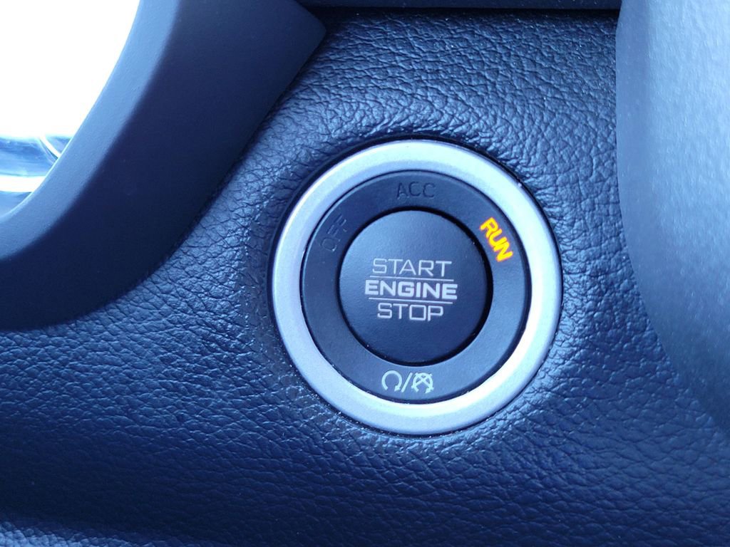 Used 2021 RAM 1500 Big Horn w/ Built-to-serve Edition image 34