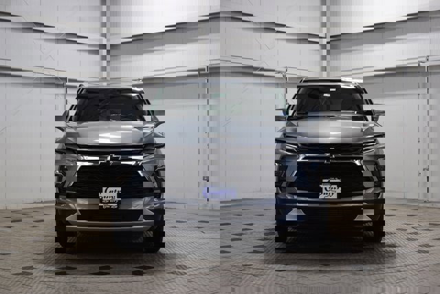 New 2026 Chevrolet Blazer LT w/ Convenience Package image 2