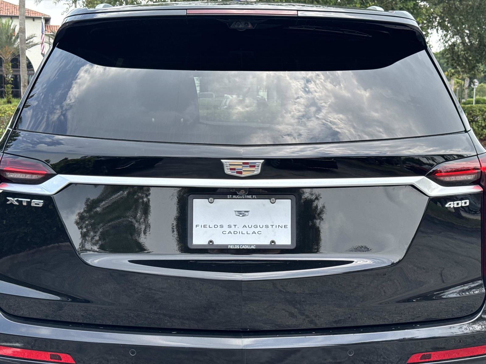 Certified 2024 Cadillac XT6 Premium Luxury w/ Technology Package FWD image 10
