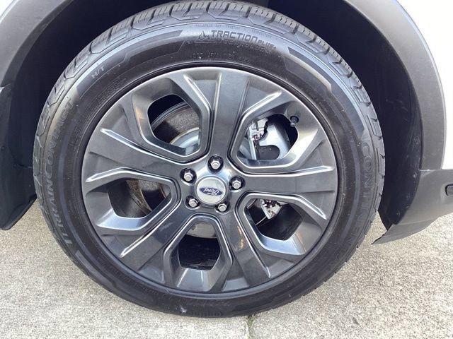Used 2018 Ford Explorer Sport w/ Equipment Group 401A AWD/4WD image 8