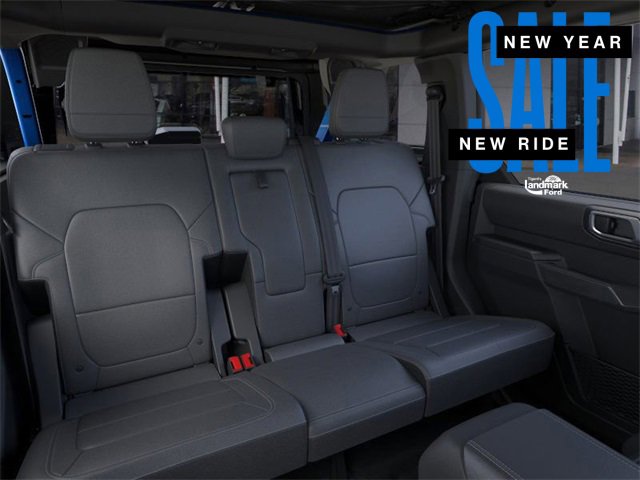 New 2025 Ford Bronco Badlands image 11