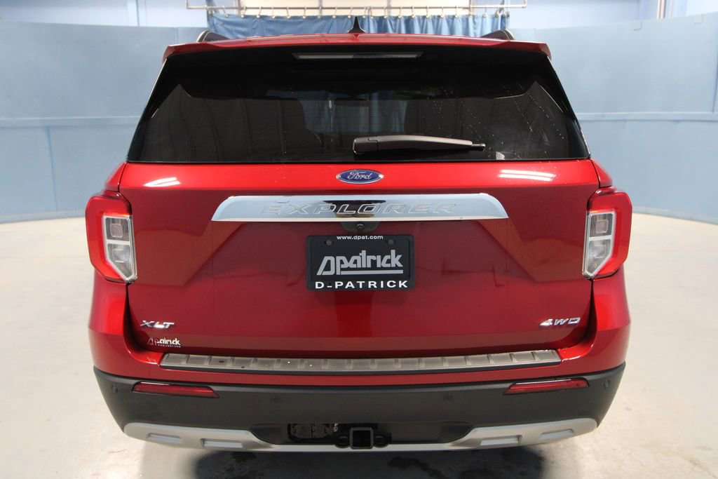 Used 2023 Ford Explorer XLT w/ Equipment Group 202A image 31
