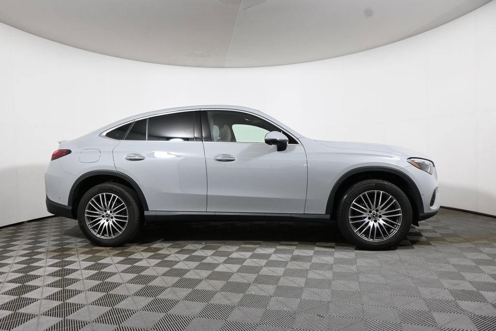 Certified 2026 Mercedes-Benz GLC 300 4MATIC image 8