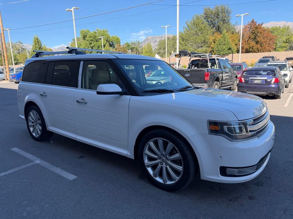 Used 2018 Ford Flex Limited w/ Equipment Group 303A AWD/4WD image 6