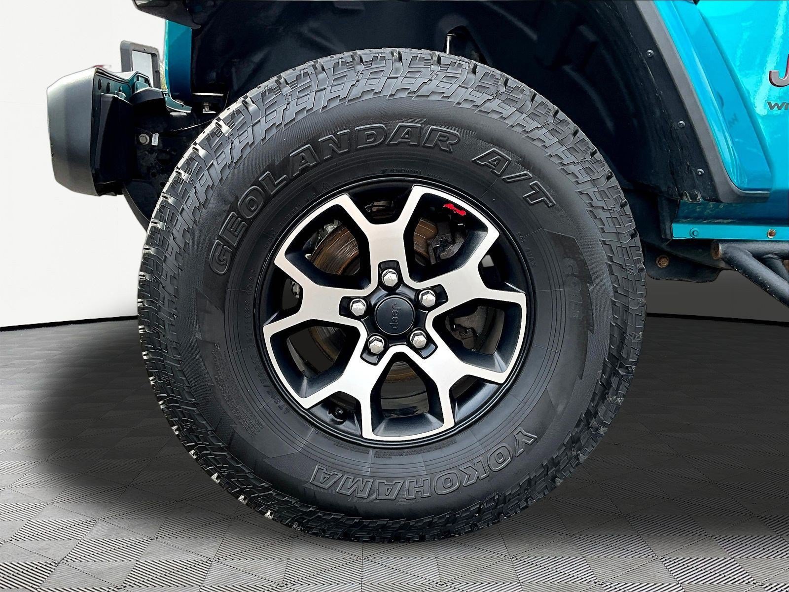 Used 2020 Jeep Wrangler Unlimited Rubicon w/ Cold Weather Group AWD/4WD image 34