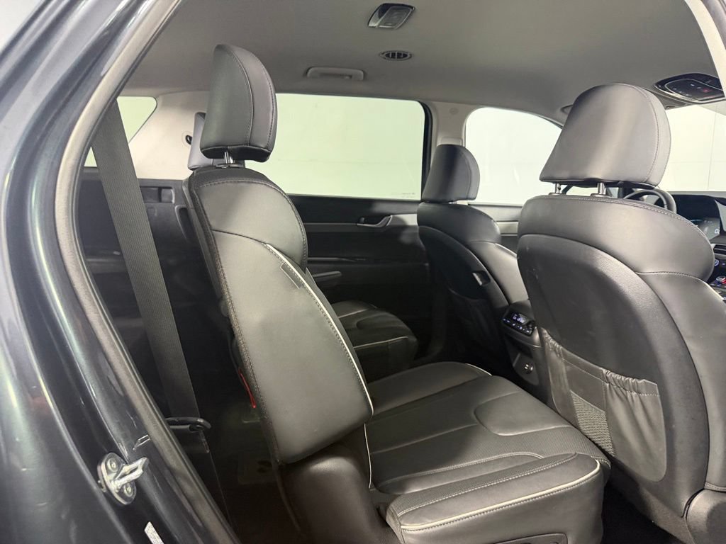 Used 2024 Hyundai Palisade SEL FWD image 31