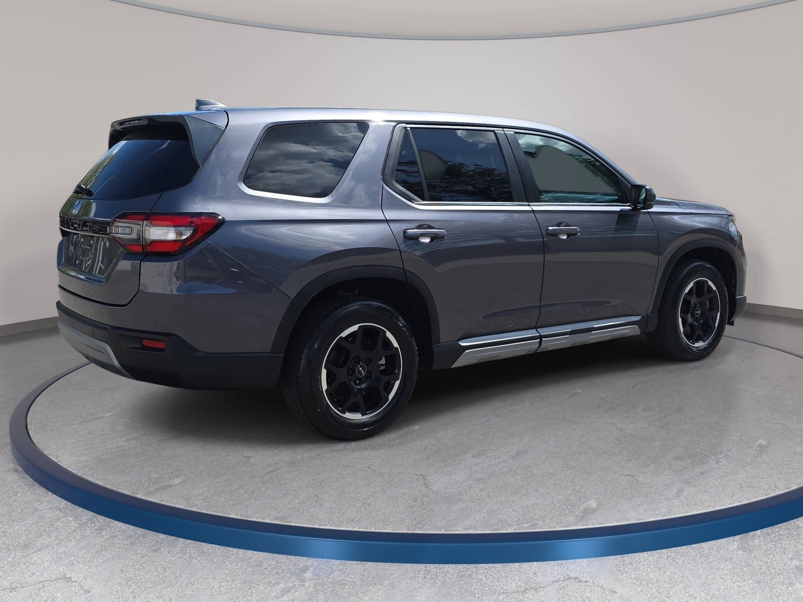 Used 2025 Honda Pilot EX-L image 5