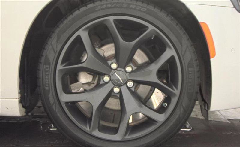 Used 2023 Chrysler 300 S image 19