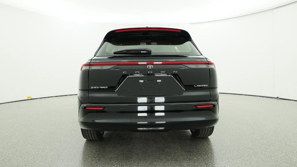 New 2025 Toyota Crown Signia image 17