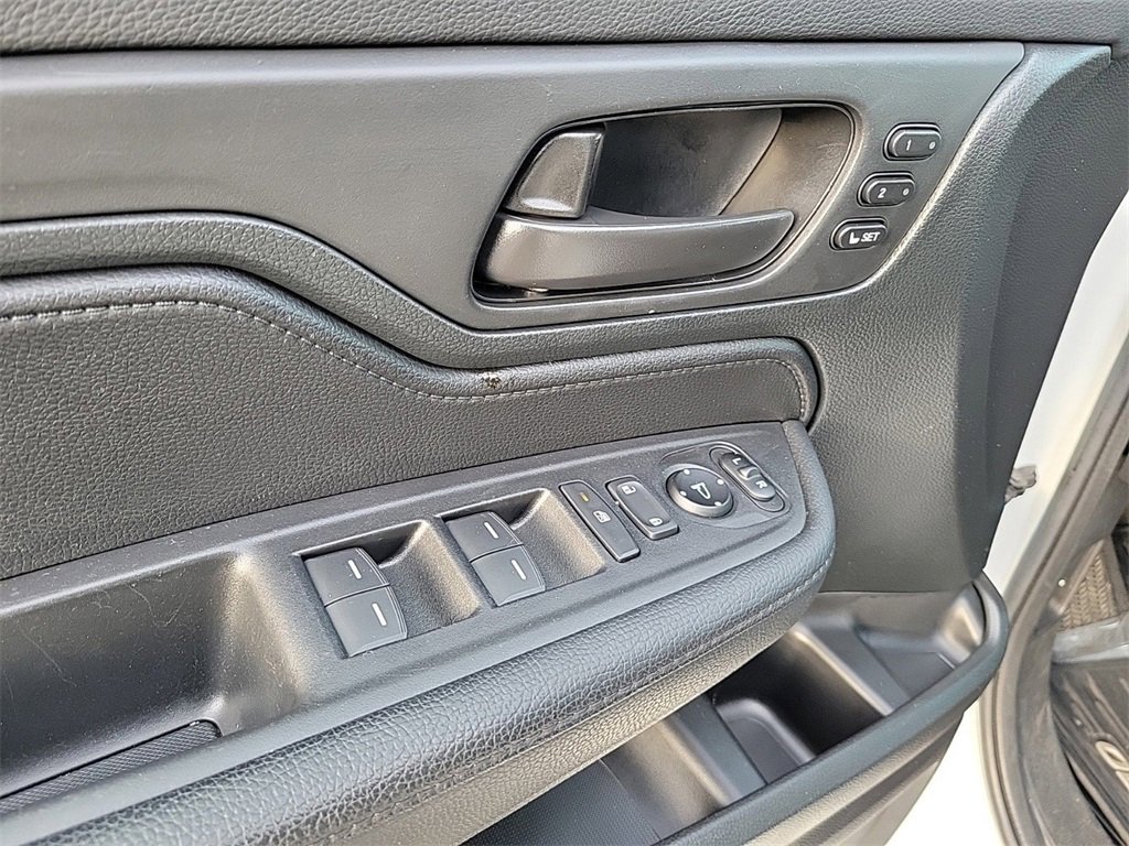 Used 2023 Honda Odyssey Sport image 20