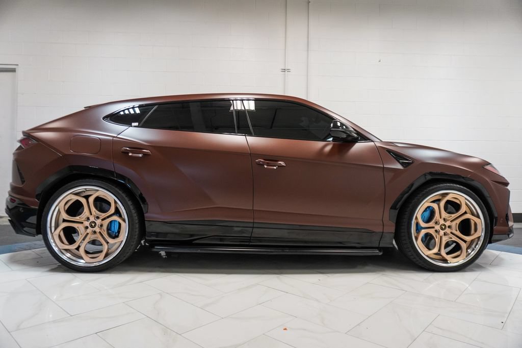 Used 2019 Lamborghini Urus AWD/4WD image 40