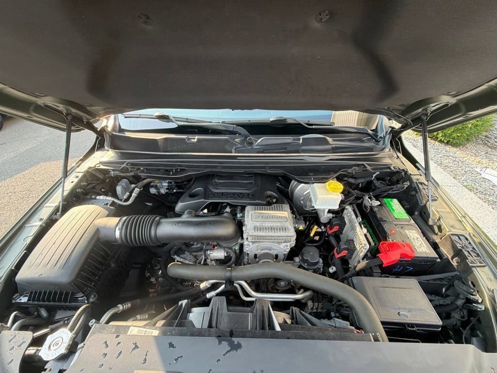 Used 2021 RAM 1500 Laramie w/ Sport Appearance Package AWD/4WD image 92