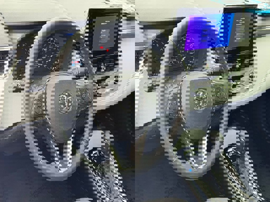 Used 2023 Toyota Corolla SE w/ SE Premium Package image 20