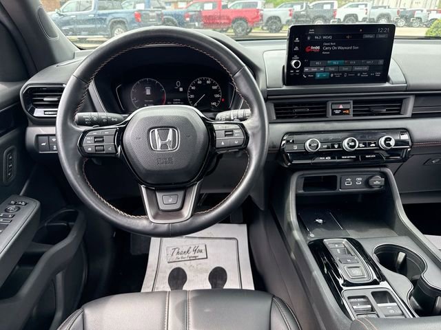 Used 2024 Honda Pilot TrailSport image 14