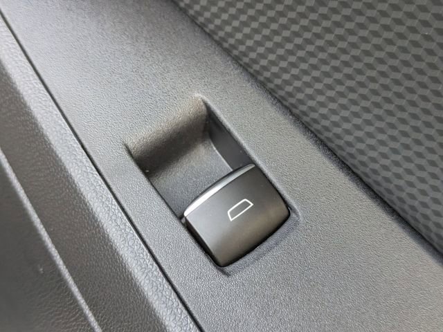 New 2026 Chevrolet Equinox RS image 33