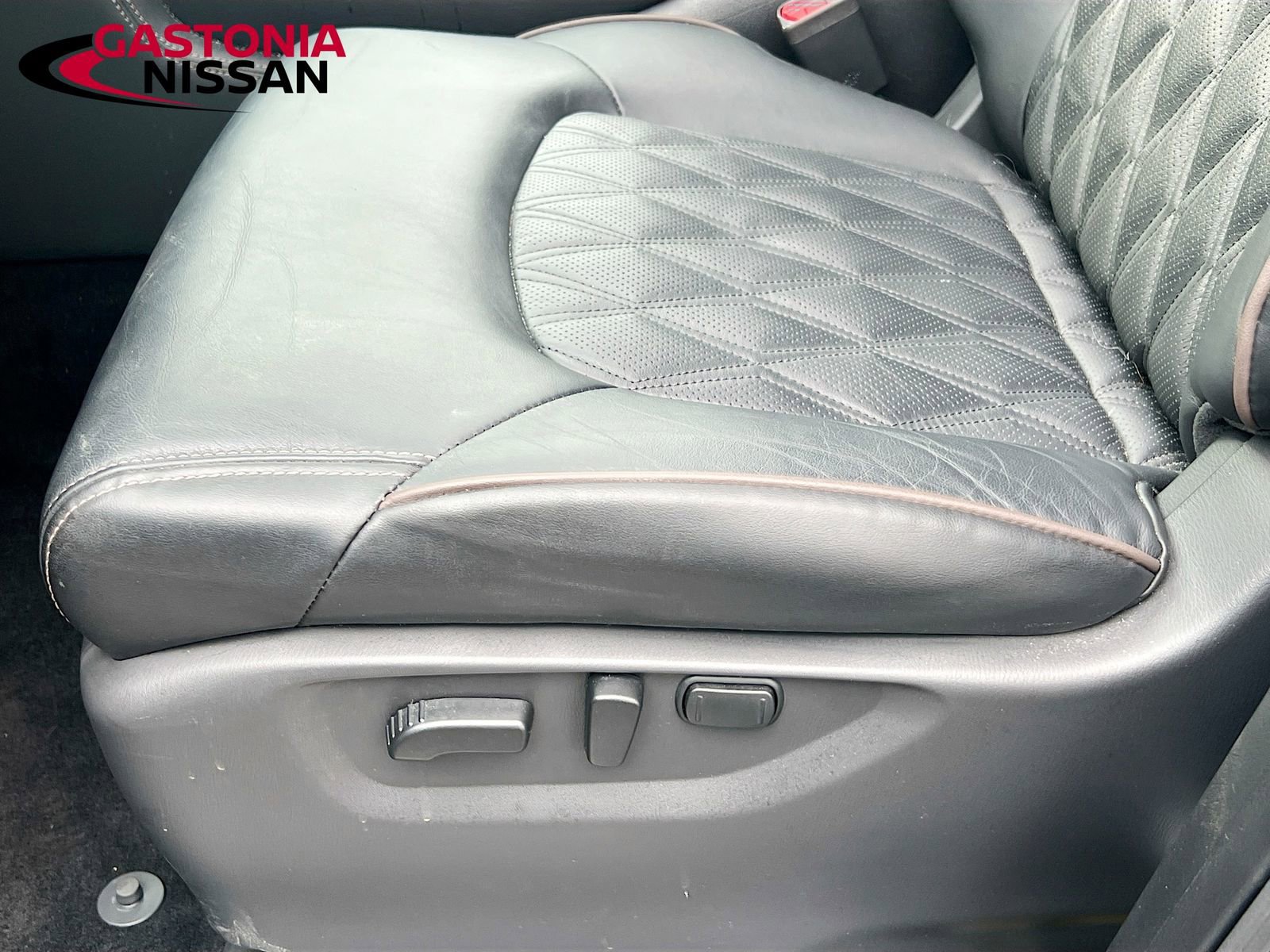 Used 2024 Nissan Armada Platinum w/ Captain's Chairs Package image 25