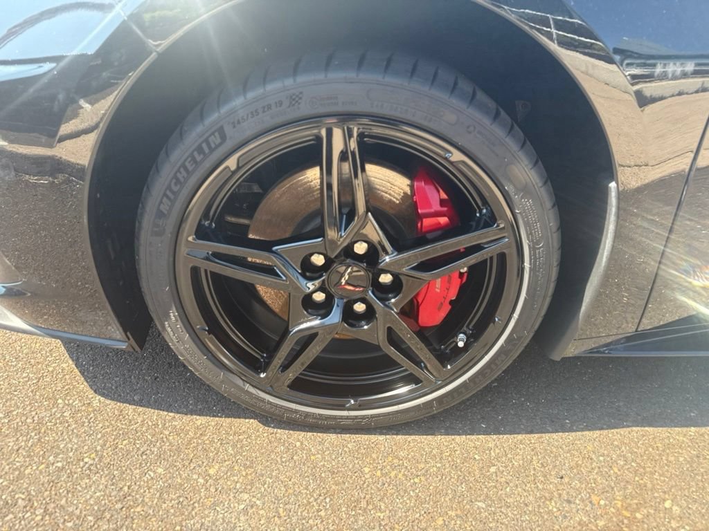 Used 2022 Chevrolet Corvette Stingray Premium Cpe w/ Z51 Performance Package RWD image 39