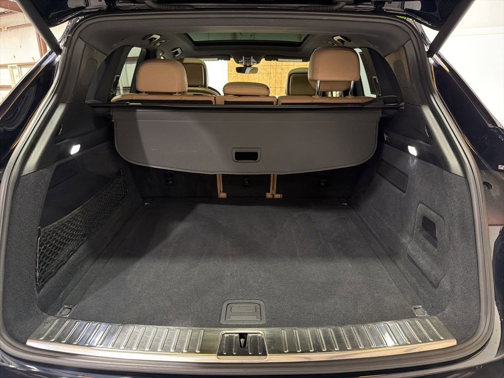 Used 2019 Porsche Cayenne image 36