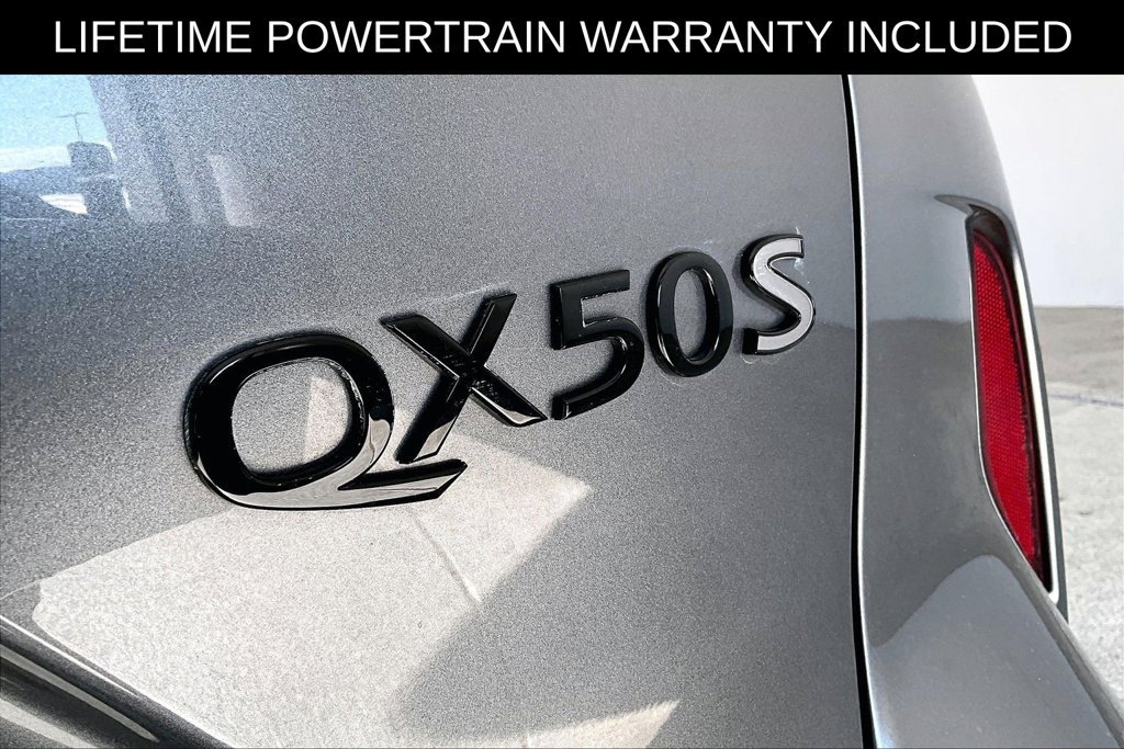 Certified 2025 INFINITI QX50 Sport AWD/4WD image 40