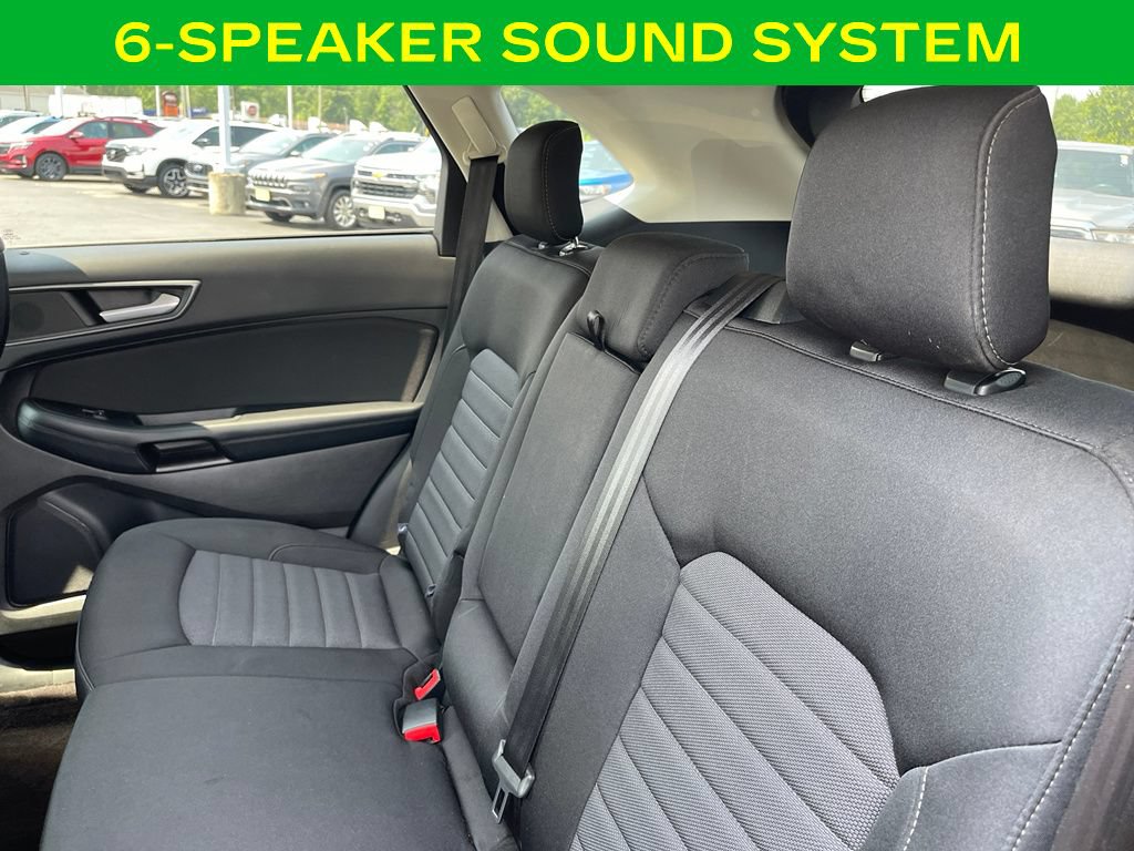 Used 2017 Ford Edge SE AWD/4WD image 12