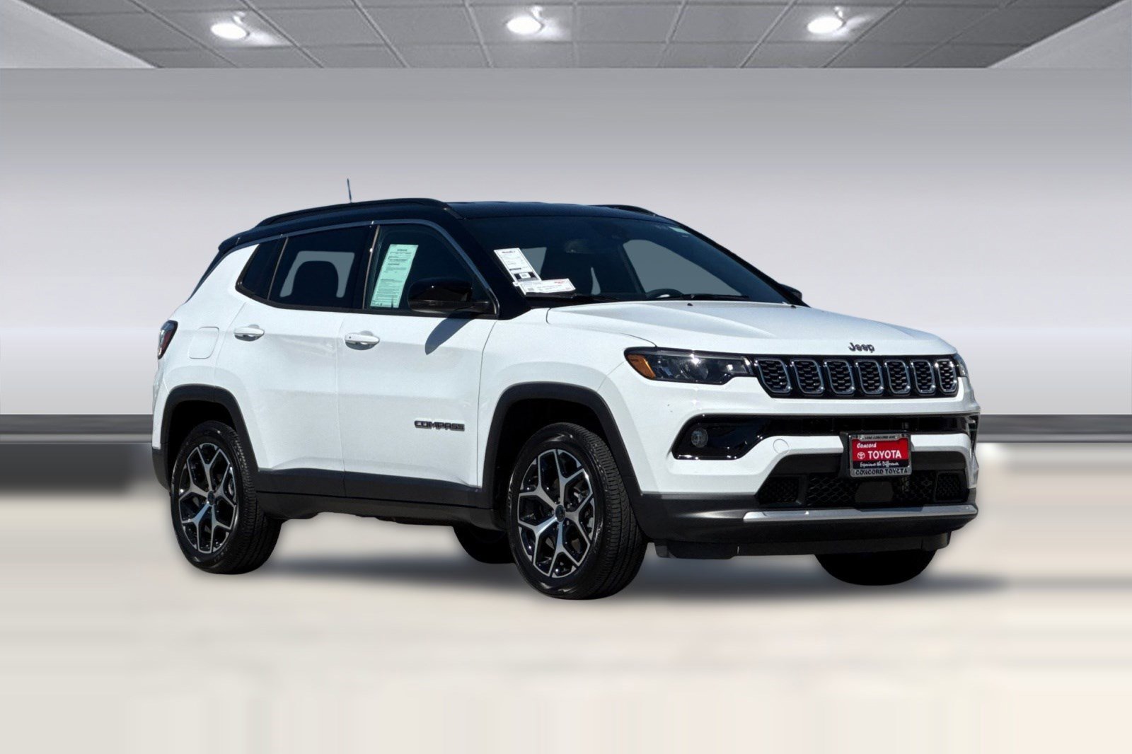 Used 2025 Jeep Compass Limited AWD/4WD image 7