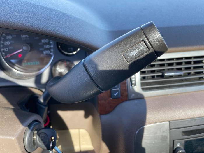 Used 2007 GMC Yukon XL SLT w/ SLT Preferred Equipment Group AWD/4WD image 36