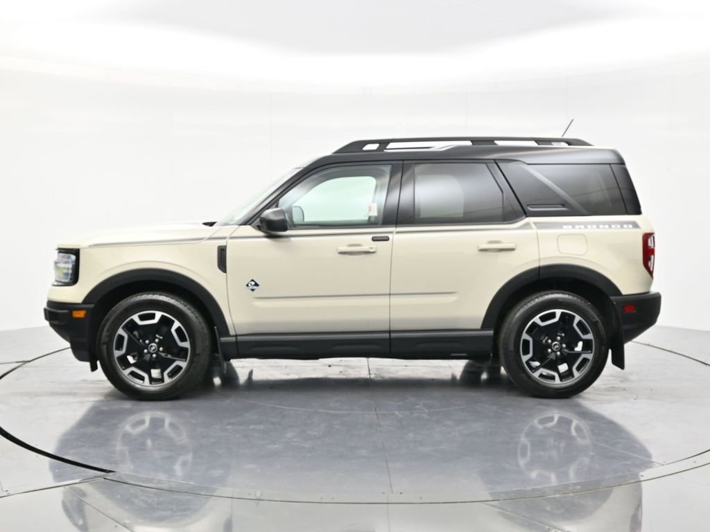 Used 2024 Ford Bronco Sport Outer Banks w/ Tech Package AWD/4WD image 8