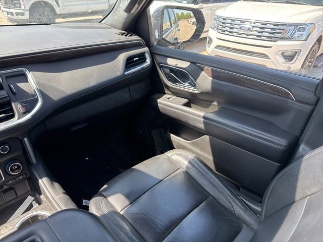 Used 2021 Chevrolet Suburban LT w/ LT Signature Package AWD/4WD image 21