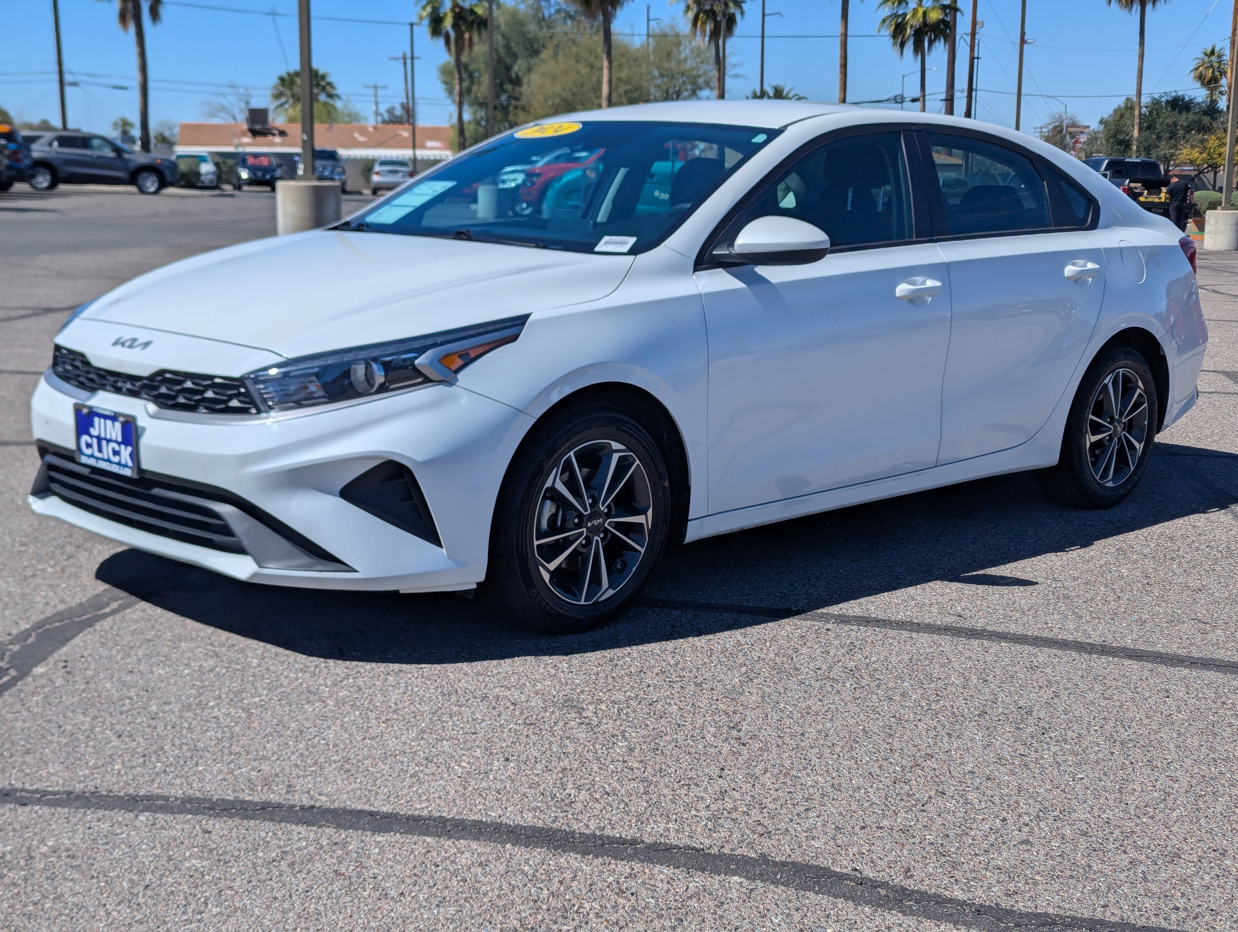 Used 2024 Kia Forte LXS image 5