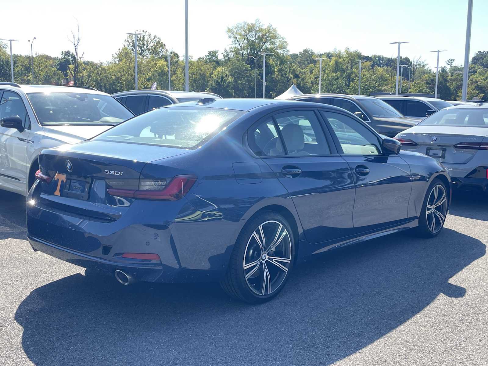 Used 2023 BMW 330i Sedan w/ Premium Package RWD image 6