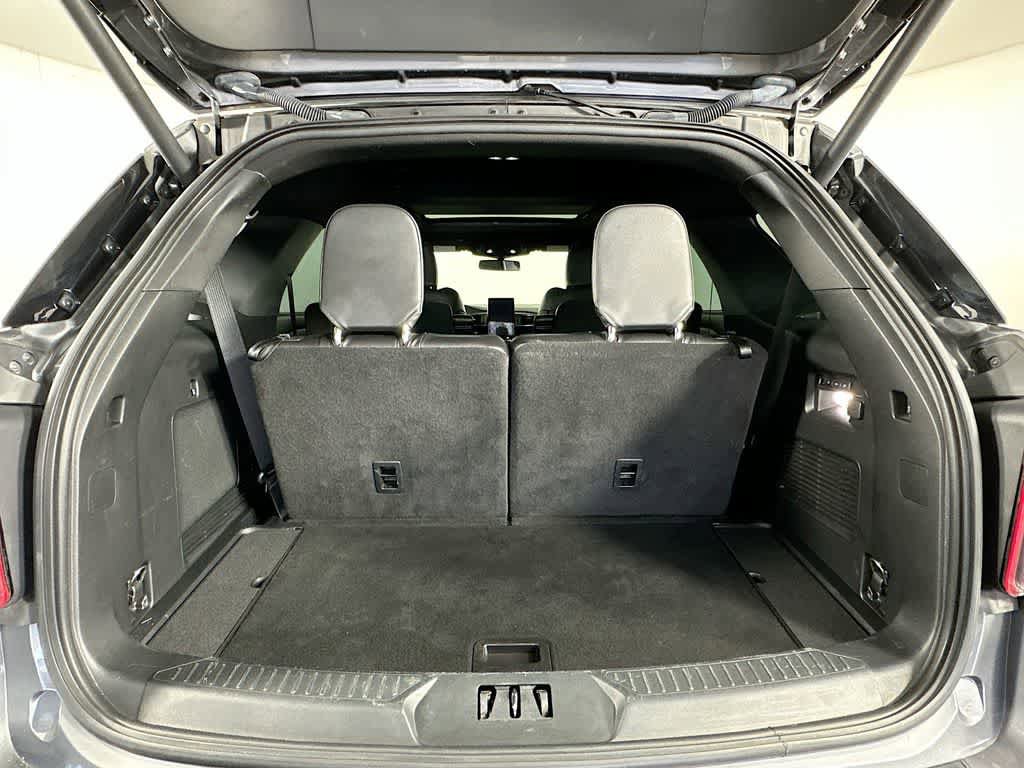 Used 2022 Ford Explorer ST w/ Equipment Group 401A AWD/4WD image 19