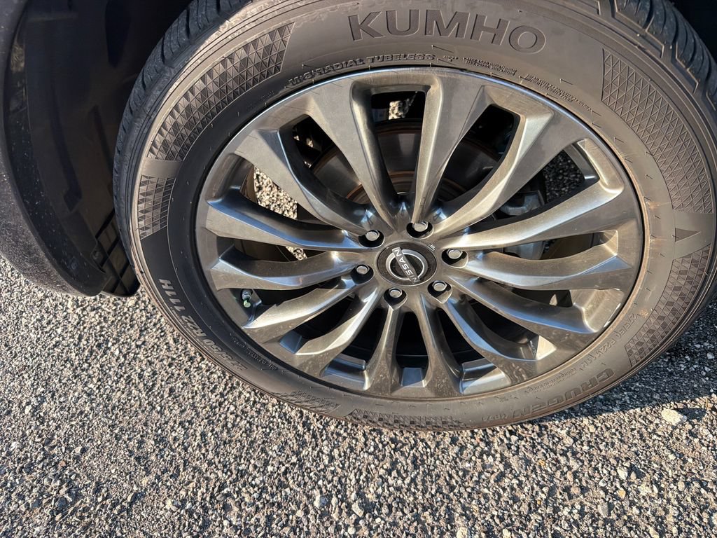 Used 2021 Nissan Armada Platinum RWD image 15