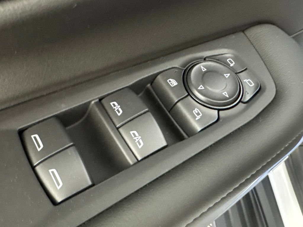 New 2026 Chevrolet Suburban LT w/ Comfort Package AWD/4WD image 25