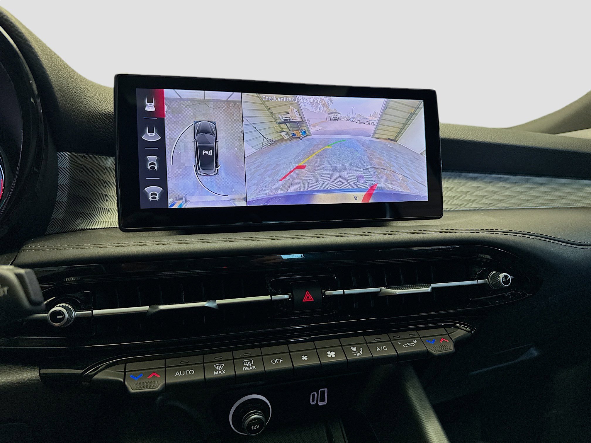 Used 2024 Alfa Romeo Tonale Ti image 10