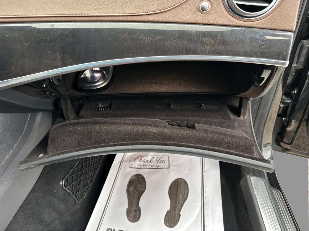 Used 2017 Mercedes-Benz S 550 4MATIC Sedan image 22