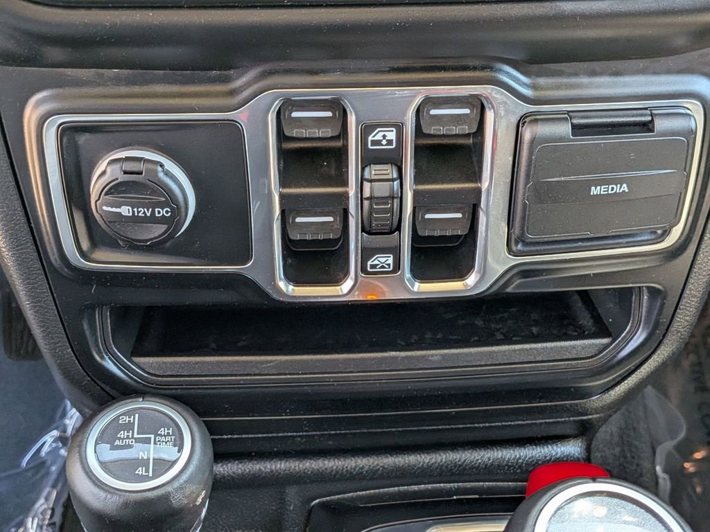 Used 2023 Jeep Wrangler Sahara 4xe image 23