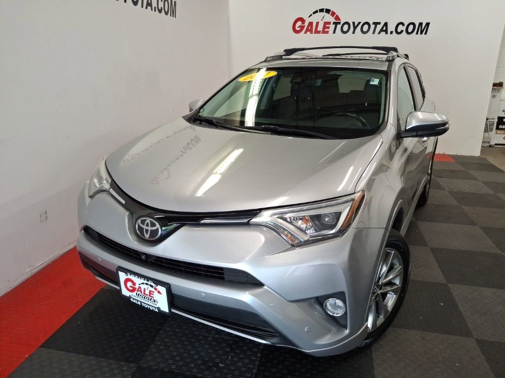 Used 2017 Toyota RAV4 Platinum AWD/4WD image 3