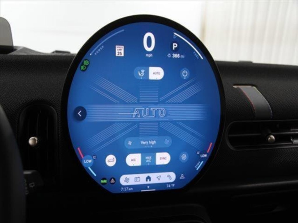 Certified 2025 MINI Cooper S image 14