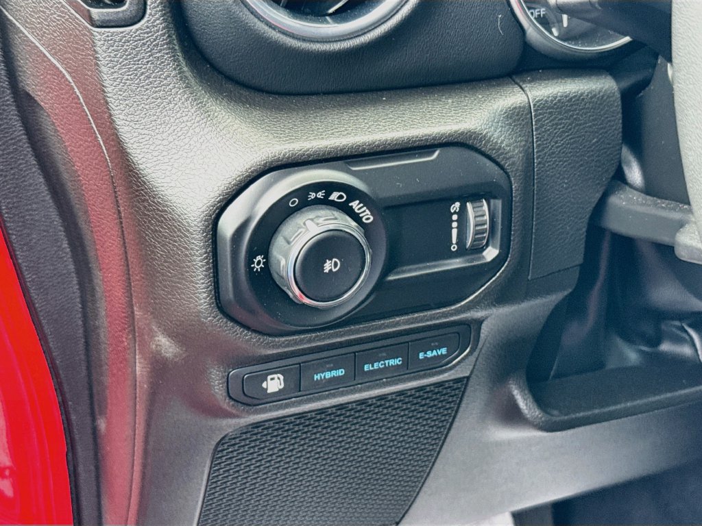 Certified 2023 Jeep Wrangler Unlimited Rubicon 4xe w/ Cold Weather Group AWD/4WD image 11