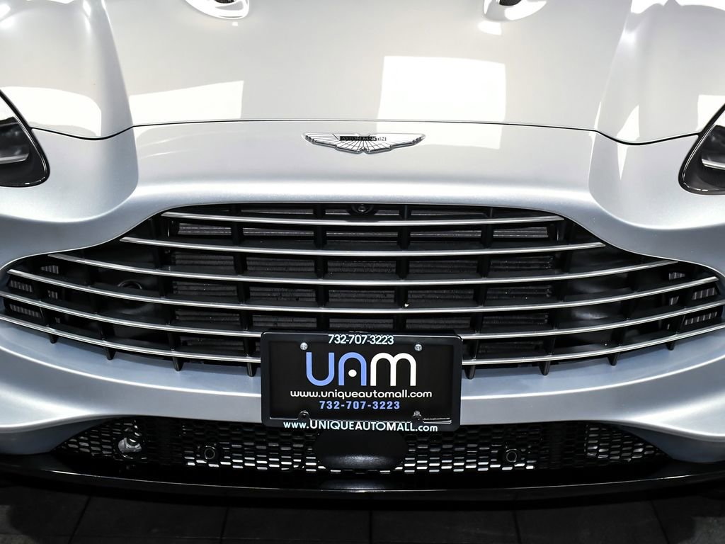 Used 2021 Aston Martin DBX image 73