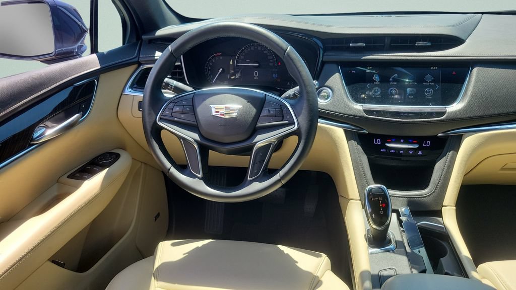 Used 2018 Cadillac XT5 FWD image 12
