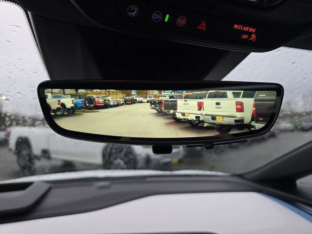 New 2026 Chevrolet Equinox EV LT image 20