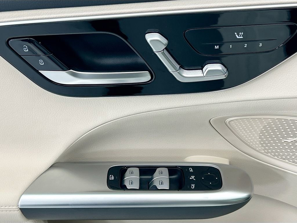 Certified 2026 Mercedes-Benz C 300 Sedan image 21