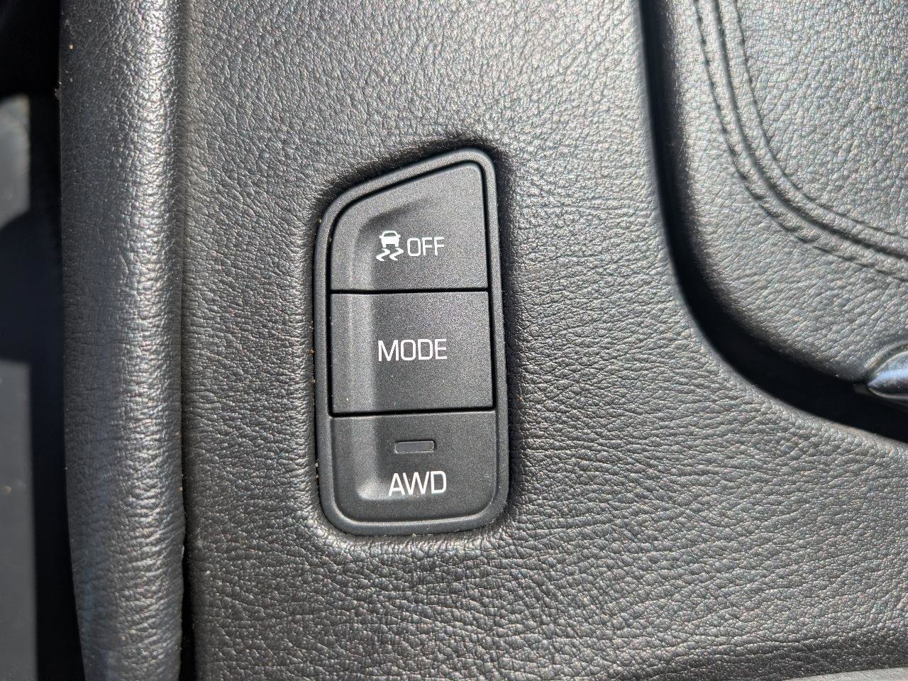 Used 2017 Cadillac XT5 Premium Luxury w/ Advanced Security Package image 22