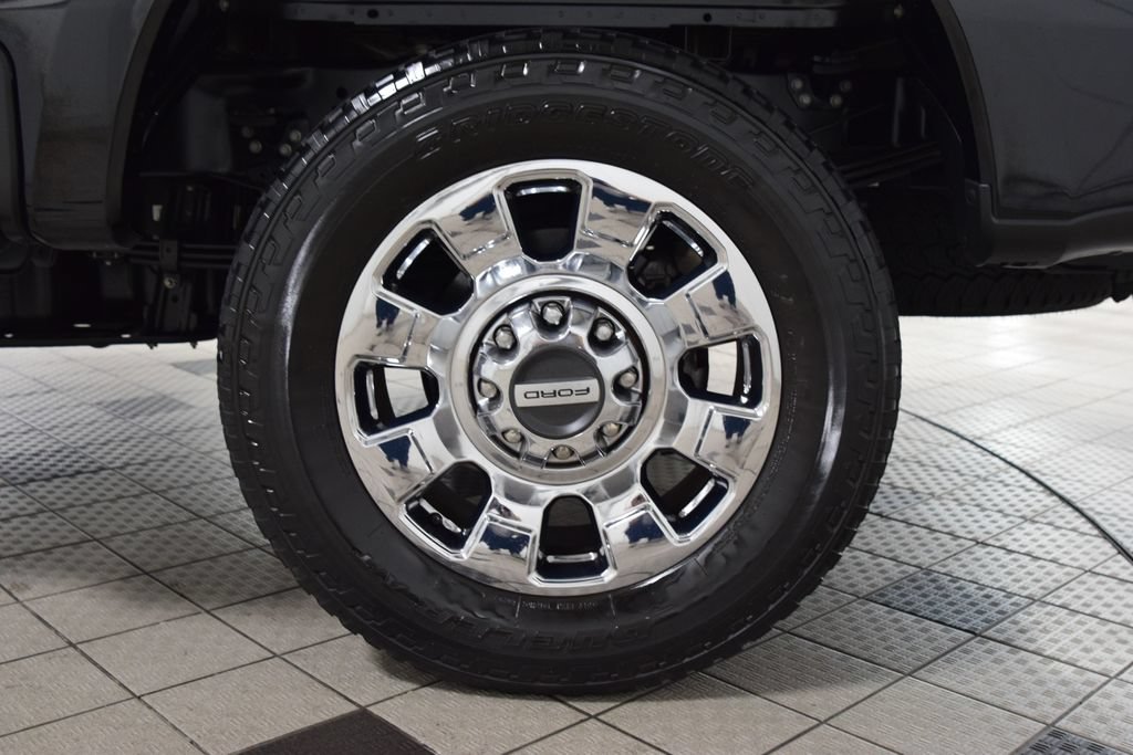 Used 2023 Ford F250 Lariat w/ Lariat Ultimate Package AWD/4WD image 29
