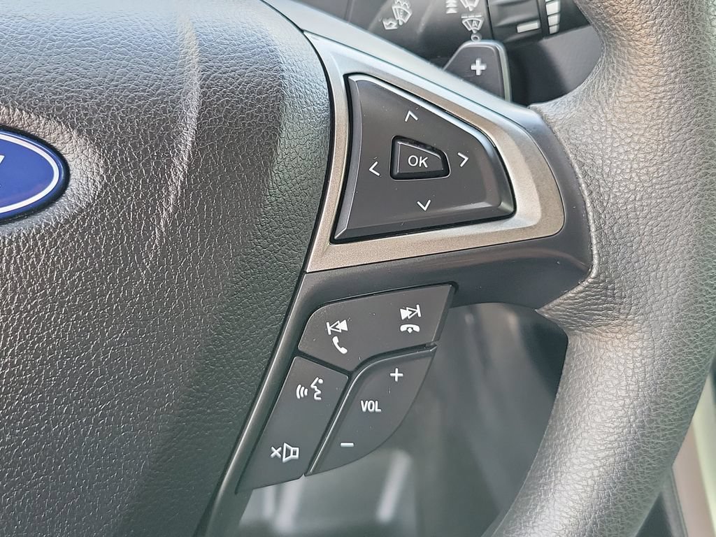 Used 2020 Ford Fusion SE AWD/4WD image 20