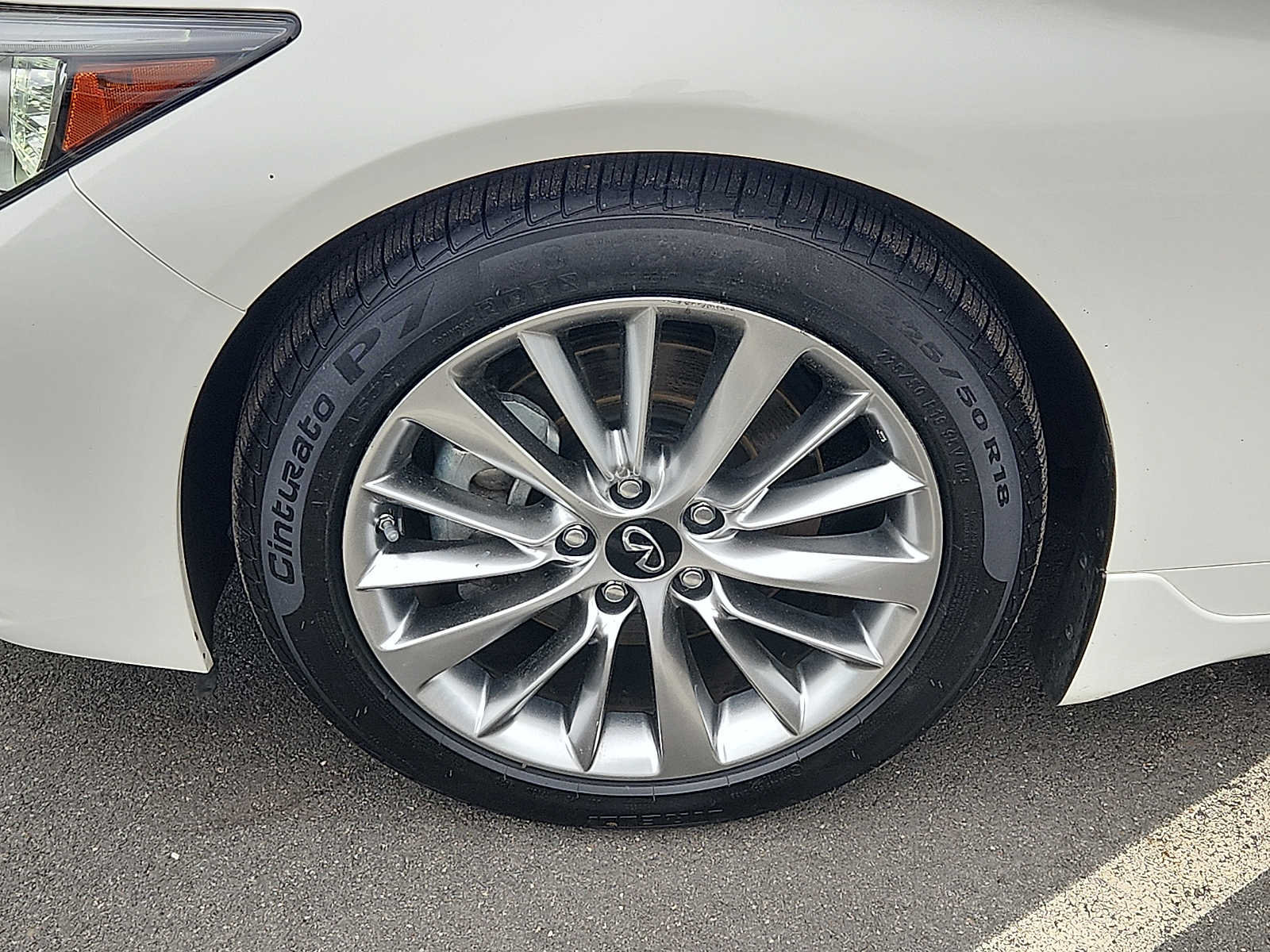 Used 2023 INFINITI Q50 Luxe w/ Cargo Package AWD/4WD image 8