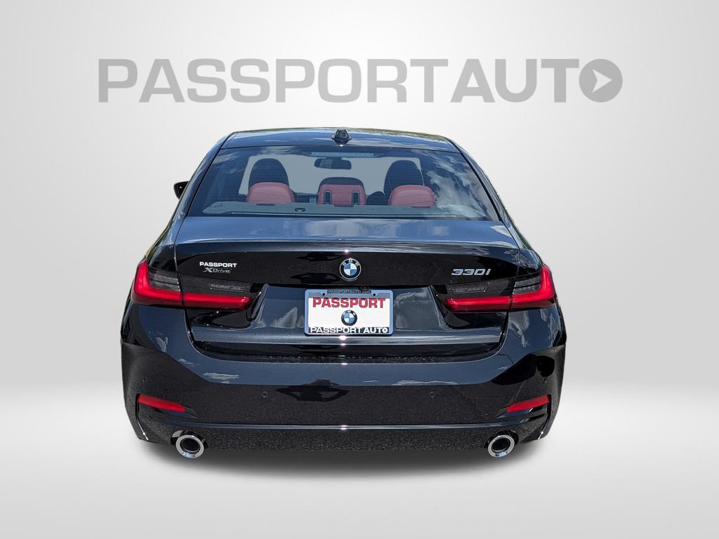 New 2026 BMW 330i xDrive Sedan w/ Premium Package AWD/4WD image 5