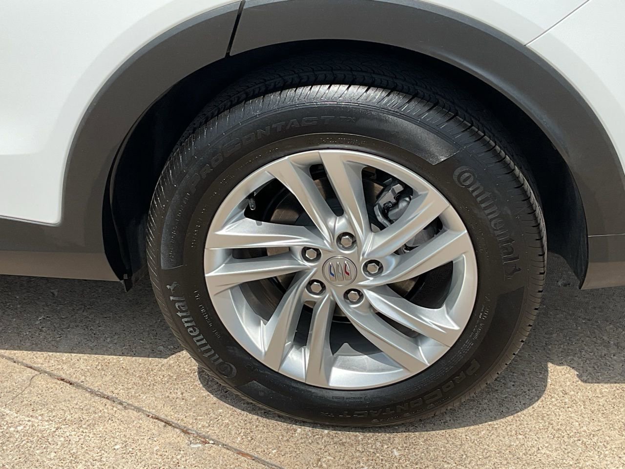 Used 2025 Buick Envista Preferred image 8