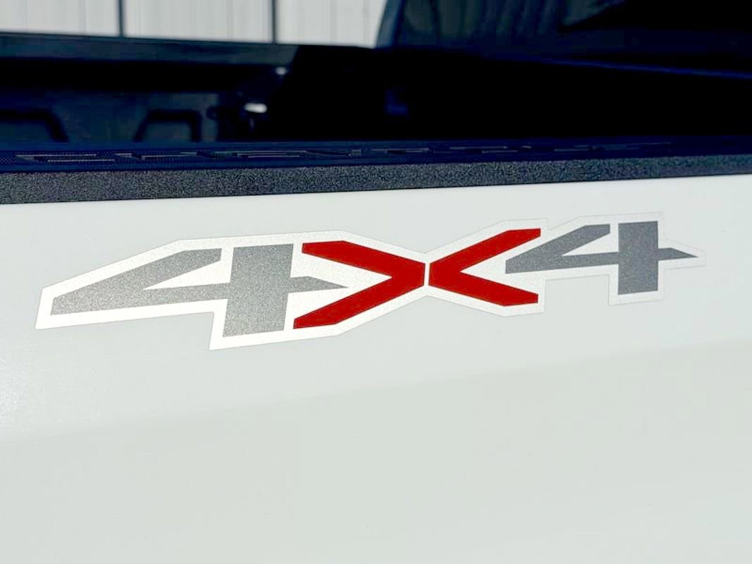 Used 2023 Chevrolet Silverado 1500 LT image 13